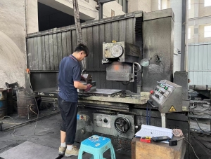 平面磨设备